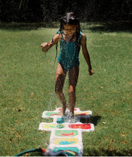 Load image into Gallery viewer, Hopscotch Sprinkler