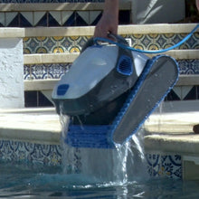 Load image into Gallery viewer, Dolphin S200 - Inground Pool Robot
